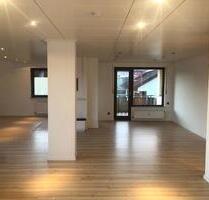 Schöne 4,5 Zimmer Dachgeschosswohnung zu vermieten - Nordheim