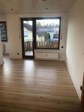 Foto - 4.5 Zimmer Dachgeschoßwohnung zur Miete in Nordheim