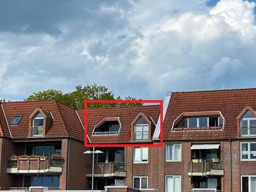 Foto - Anfragestopp! 2-Zimmer Dachgeschosswohnung in Stockelsdorf