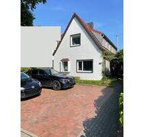 Saniertes EFH mit großem Garten in Oberneuland - Bremen