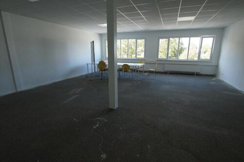 Foto - Büro im Gewerbepark Rheinbrücke Breisach zu vermieten!
