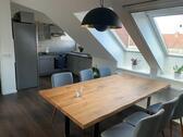 Foto - Helle 3-Zimmer Dachgeschosswohnung