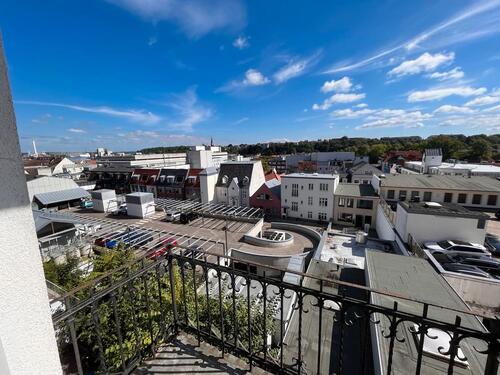 Foto - Helle 5 Zimmer Wohnung - 1.428,00 EUR Kaltmiete, ca.  120,00 m²