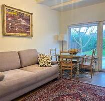 Möblierte 4-Zimmer-Doppelhaushälfte mit gepflegtem Garten in Köln-Lövenich