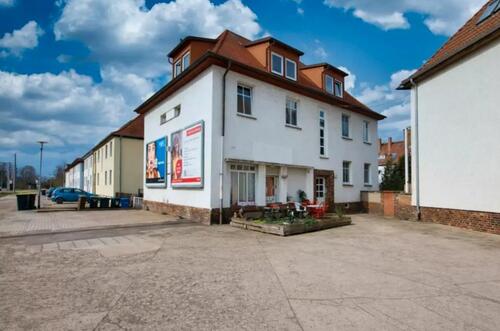 Foto - Mehrfamilienhaus, Wohnhaus zum Kaufen in Merseburg