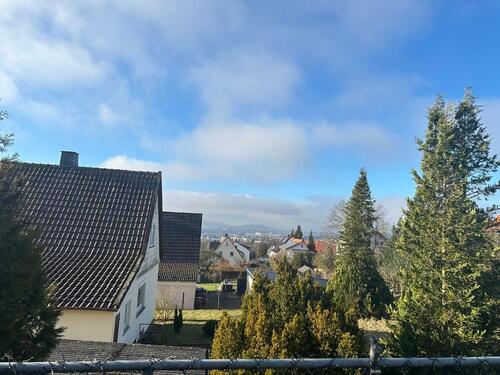 Foto - Ruhige 5 Zimmerwohnung in Petersberg fußläufig zum Klinikum zu