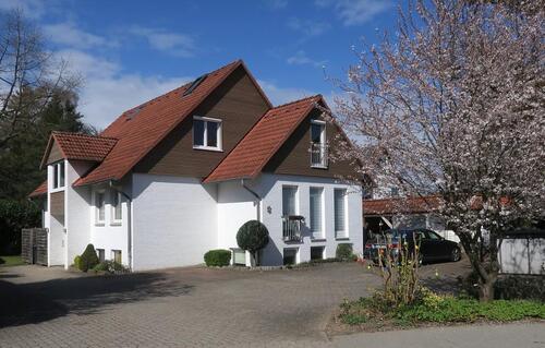 Foto - attraktive 2-Zimmerwohnung mit 2 Stellplätzen von Privat