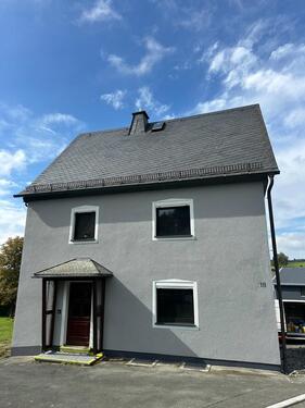 Foto - Haus zur Miete - 830,00 EUR Kaltmiete,