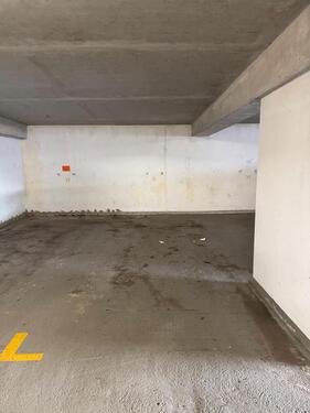 Foto - Tiefgaragenstellplatz in Göttingen zu vermieten