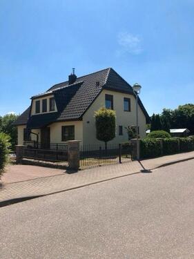 Foto - Haus zu verkaufen - 850.000,00&nbsp;EUR Kaufpreis, ca.&nbsp; 160,00&nbsp;m&sup2;