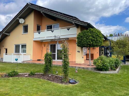 Foto - Zweifamilienhaus - 549.000,00&nbsp;EUR Kaufpreis, ca.&nbsp; 237,00&nbsp;m&sup2;