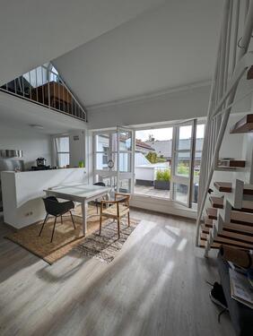 Foto - Exklusive 3,5 Zi. Maisonettewohnung mit Terrasse und TG-Stpl.