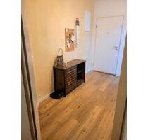 2 Raumwohnung in Hennigsdorf - 500,00 EUR Kaltmiete, ca.  63,00 m² in Löwenberger Land (PLZ: 16775)