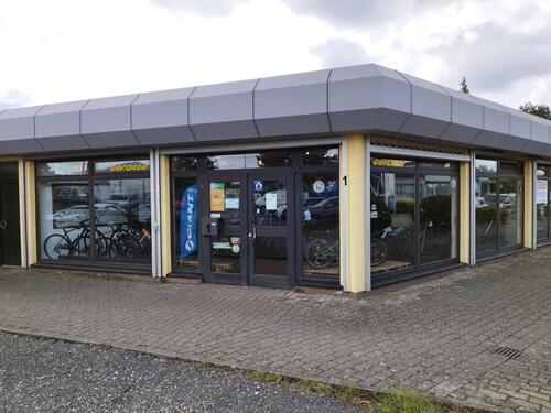 Foto - Gewerberäume Ladenfläche mit Büros