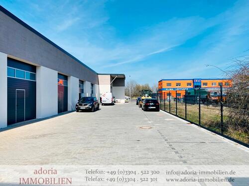 Foto - GEWERBE LAGERHALLE & BÜRO * TAGESLICHT * GEDÄMMT * AUTOBAHNANSCHLUSS * GEWERBEPARK