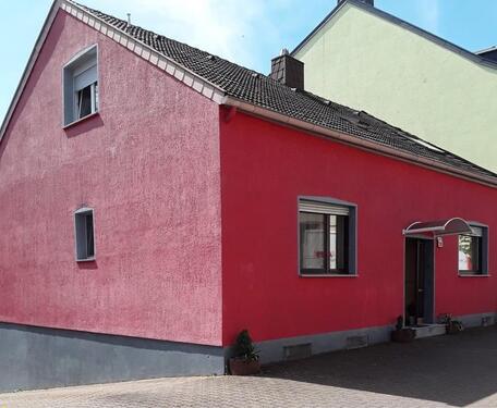 Foto - Großzügiges Ein- bis Zweifamilienhaus in Völklingen Luisenthal