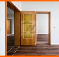 Modernisierte 2-Raum Wohnung mit Dusche! Neuer Fußboden! - Gera