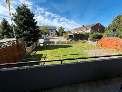 Foto - 4 Zimmer Wohnung mit Garten - 700,00 EUR Kaltmiete,