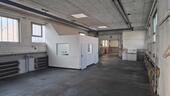 Foto - Produktionshalle 500qm - 3.700,00&nbsp;EUR Kaltmiete, ca.&nbsp; 5,50&nbsp;m&sup2;