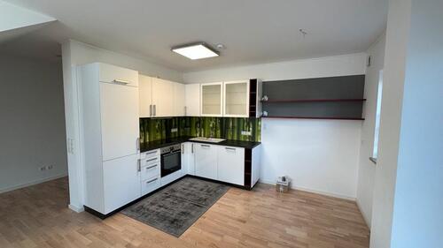 Foto - 3 Zi.Whg Klima, Balkon, Küche zu vermieten