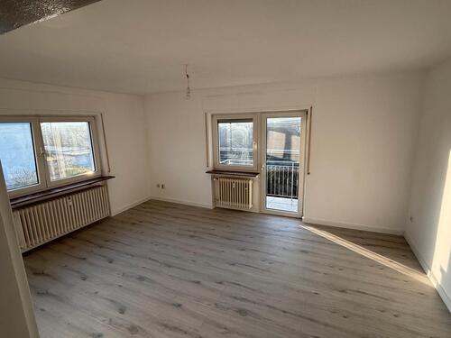 Foto - Großzügige 3-Zimmer-Wohnung inkl. ausgebautem Dachgeschoss