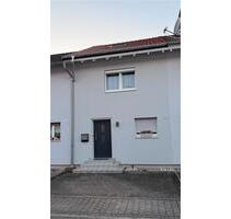 Familienfreundliches Reihenhaus in bester Lage von Achern