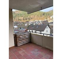 SGE IMMO - 1,5-Zimmer-Wohnung mit Balkon und schöner Aussicht in Bad Wildbad