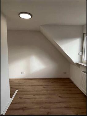 Foto - 2 Zimmer Dachgeschoßwohnung zum Kaufen in Mannheim