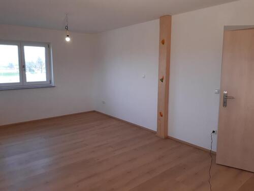 Foto - Etagenwohnung in Büchlberg zur Miete