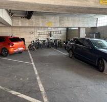 PKW Stellplatz in einer Tiefgarage - Holzhausen an der Haide