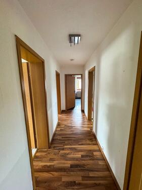 Foto - Schöne 3-Zimmerwohnung, Balkon, Garten, Garage