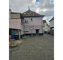 3-Familien Haus zu vermieten - 2.500,00&nbsp;EUR Kaltmiete, ca.&nbsp; 180,00&nbsp;m&sup2; in Ludwigshafen am Rhein (PLZ: 67069) Edigheim