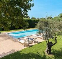 Sizilien-Villa mit Pool, 3 Schlafz., 4x Bad, Garten, Wlan - Waldsolms