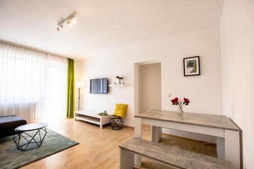 Foto - Erstbezug nach Renovierung - Sonnige möblierte 2-Zi Wohnung