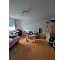 Schönes Zimmer in Frauen-WG in Bonn-Duisdorf