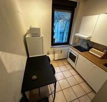 Möblierte 2-Zimmer-Wohnung mit Küche Frei sofort oder Absprache - Oberhausen Borbeck