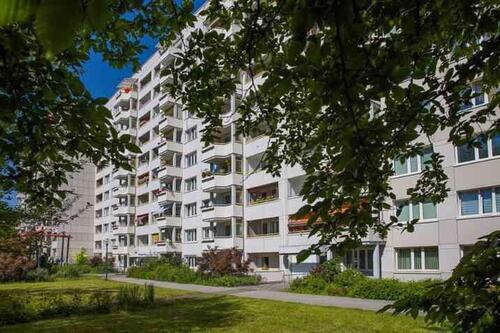 Foto - Sonnige 2-Raum-Wohnung mit Balkon und Aufzug.