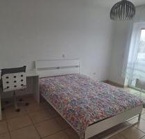 Möblierte WG ZIMMER in 4 Zimmerwohnung in Gießen Wieseck