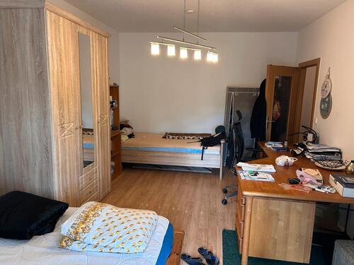 Foto - Kleine, voll möblierte Single-Wohnung