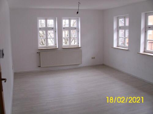Foto - 2-Zi.-Küche-Bad-Wohnung (67 qm)