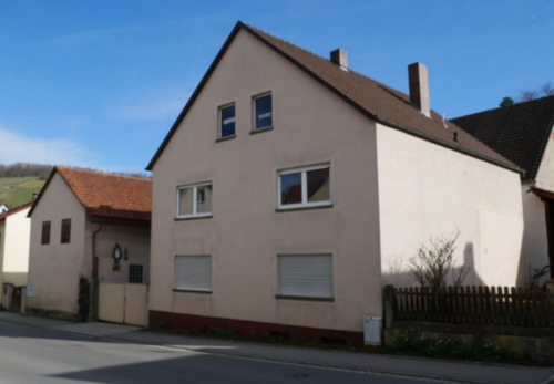 Foto - modern geschnittene 3-Zimmer-Wohnung im Altort von 97229 Ramsthal