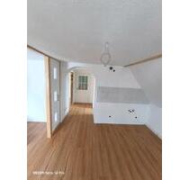 DG Wohnung* NEU SANIERT* - 500,00&nbsp;EUR Kaltmiete, ca.&nbsp; 37,00&nbsp;m&sup2; in Bad Sooden-Allendorf (PLZ: 37242)