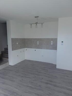 Foto - 4 Zimmer Erdgeschoßwohnung in Helsa