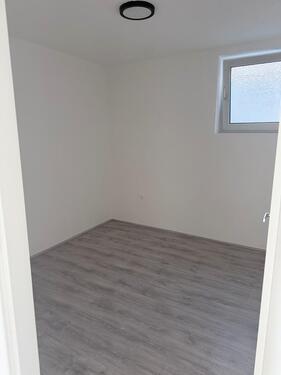 Foto - Erdgeschoßwohnung in Helsa zur Miete