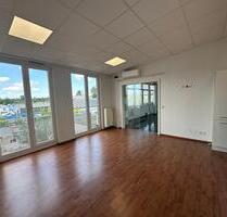 BüroPraxis 101 m² 2. OG (Fahrst., Klimaanl., Küche, Bad, Terasse - Forst