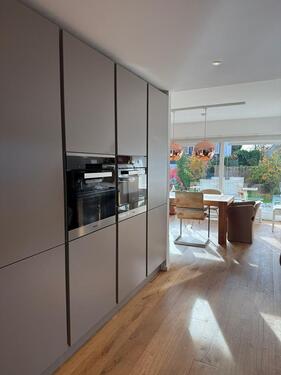 Foto - UNTERBACH: Wunderschönes, vollklimatisiertes 7-Raum Reihenendhaus