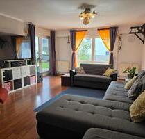 Gemütliche und helle 3-Zi.-EG-Wohnung mit großem Garten & Garaage - Ingolstadt Nordost