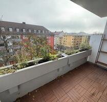 1,5 Zimmer Wohnung mitten in Schwabing 44qm mit Balkon ab sofort - München Schwabing-Freimann