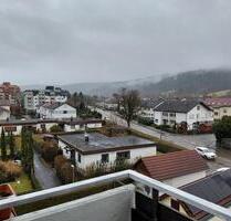 Vermietete 4-Zimmer-Wohnung mit Balkon, Stellplatz, Kellerräume - Plüderhausen