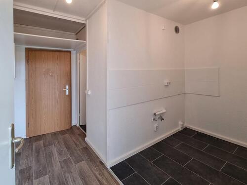 Foto - 2-Zimmer-Wohnung mit Weitblick! Bequem in die 11. Etage - wir renovieren!